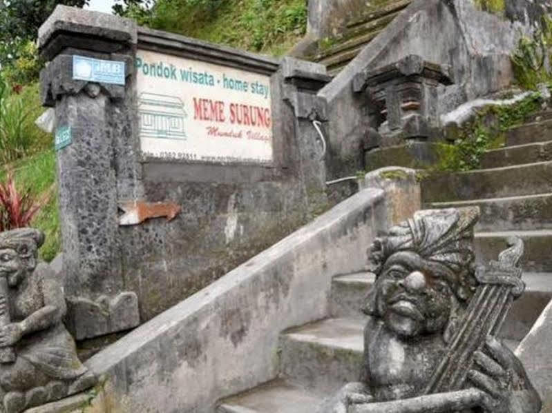 メメ スルン ホームステイ Munduk エクステリア 写真